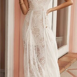 Selfie Leslie White Lace Backless Dress